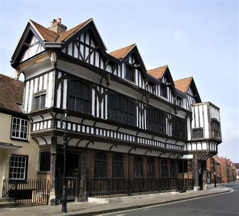 tudor period architecture